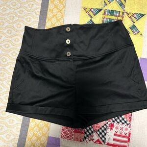 Express design studio shorts euc